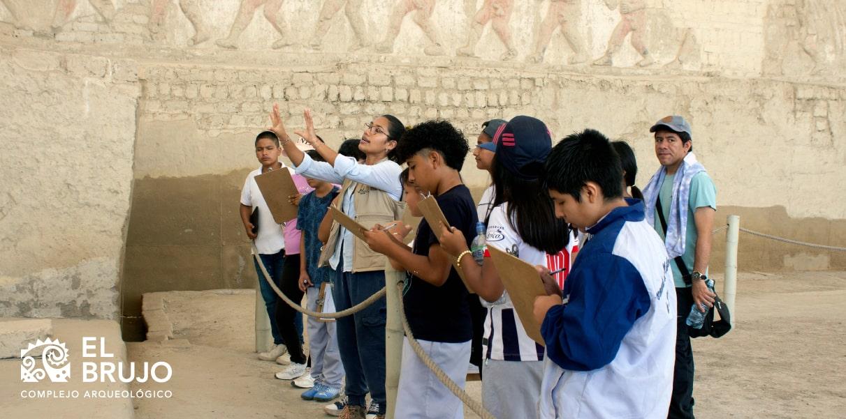 Organiza un paseo escolar a El Brujo: ¡Conoce todo lo que incluye y cómo solicitarlo!